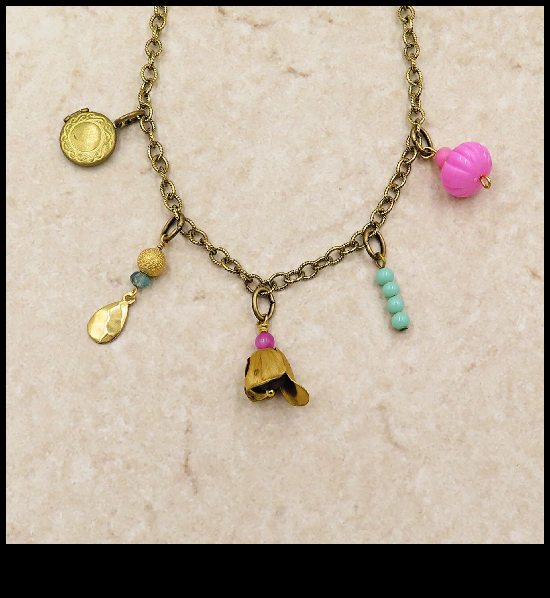 Savdabīgie virpuļi: izrotājiet savu potīti ar virpuļu iedvesmotiem piekariņiem