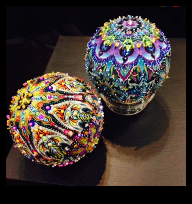 Bagātīgi ornamenti: izrotājiet sevi greznā elegance