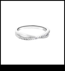 Bagātīgā oāze: iegremdējieties mūsu Oasis gredzenu ekstravagancē