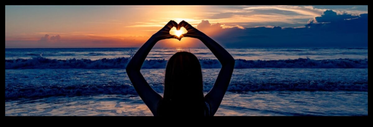 Izveidotas hronikas: stāsti, kas stāstīti jūsu lielajām drosmīgajām rokām