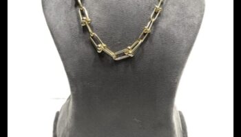 Mirdzošas saites: savienojiet savu stilu ar mūsu kaklarotas spožumu