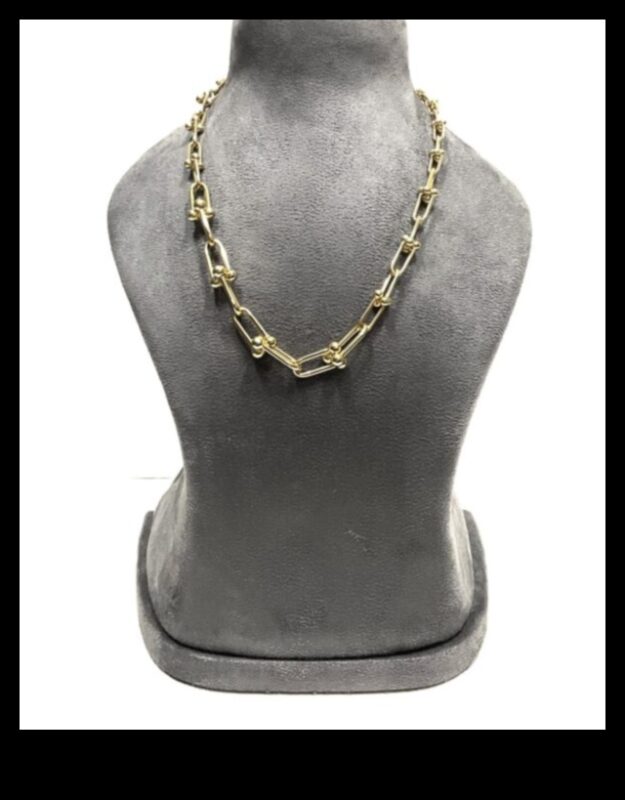 Mirdzošas saites: savienojiet savu stilu ar mūsu kaklarotas spožumu